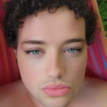 Profile picture of Natalie