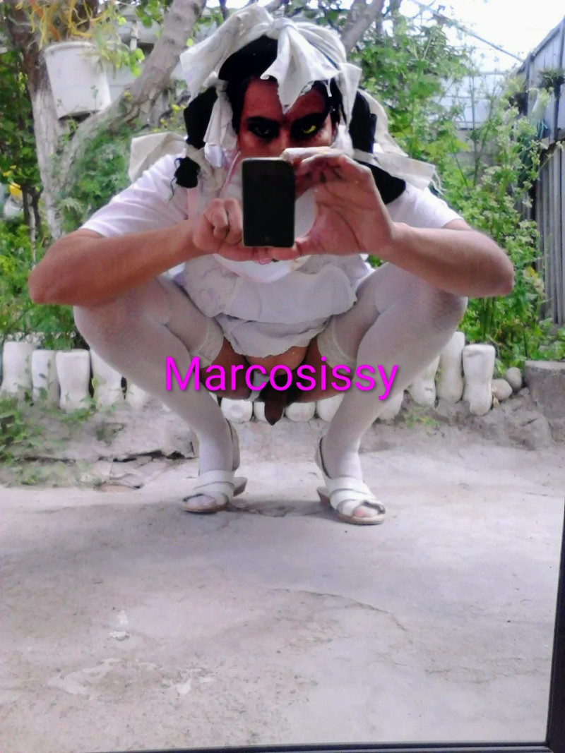 marcosissy-baby-piss