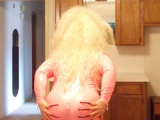 pinkbutt