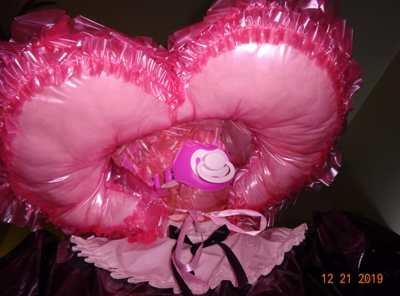 plastic_prison_by_maid4her_ddmr14p-fullview