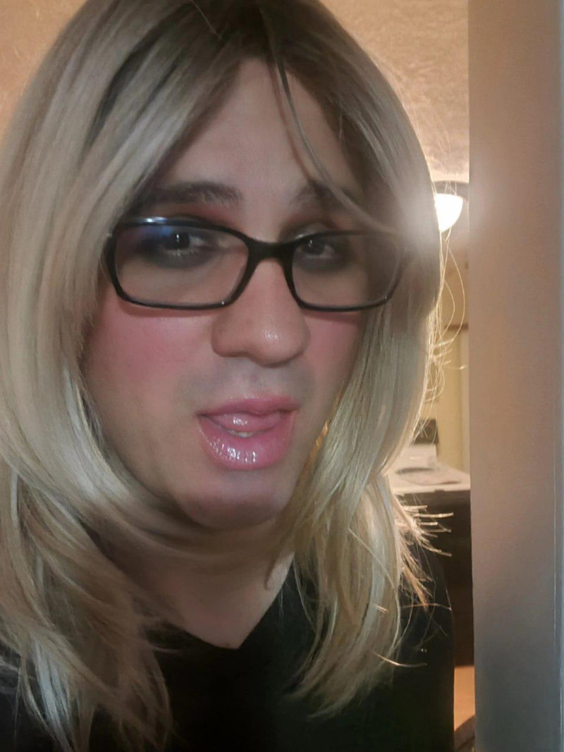 toni-artigue-loves-sweaty-cock-3