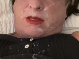 Sissy Slut Steve Kuhn Loves big FACIALS
